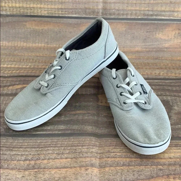 VANS striped shoes missy size 5 - Picture 1 of 7